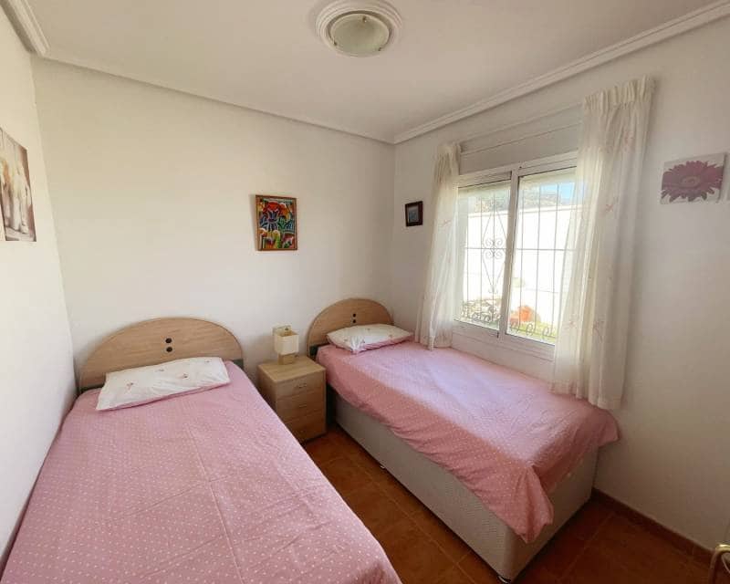 5 bedroom Villa for sale in Ciudad Quesada with pool - € 425,000 (Ref: 8913579)