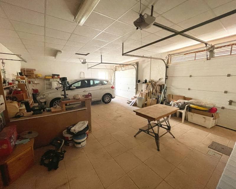 5 bedroom Villa for sale in Ciudad Quesada with pool - € 425,000 (Ref: 8913579)