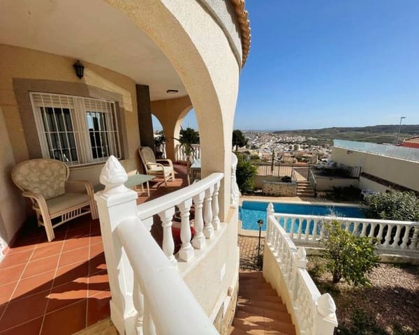 5 Zimmer Villa zu verkaufen in Ciudad Quesada, Rojales mit Pool - 425.000 € (Ref: 8913579)