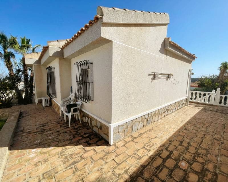 5 bedroom Villa for sale in Ciudad Quesada with pool - € 425,000 (Ref: 8913579)
