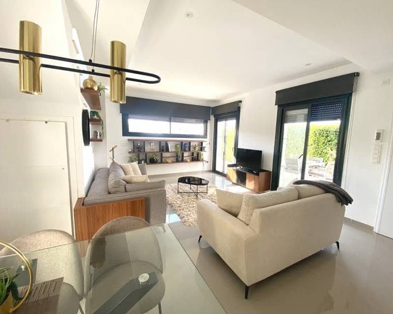 3 soveværelse Villa til salg i Dona Pepa med swimmingpool - € 525.000 (Ref: 9267762)