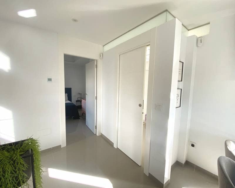 3 soveværelse Villa til salg i Dona Pepa med swimmingpool - € 525.000 (Ref: 9267762)