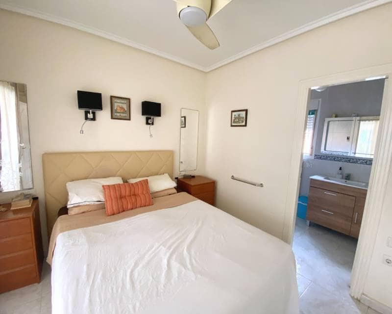 3 bedroom Villa for sale in Ciudad Quesada with pool - € 399,000 (Ref: 9274063)