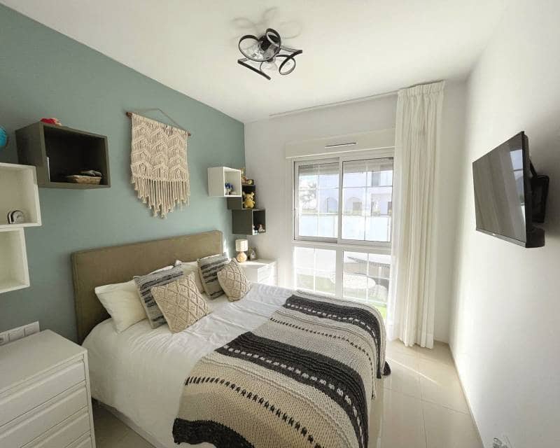 2 soveværelse Lejlighed til salg i Dona Pepa med swimmingpool - € 279.000 (Ref: 9348539)