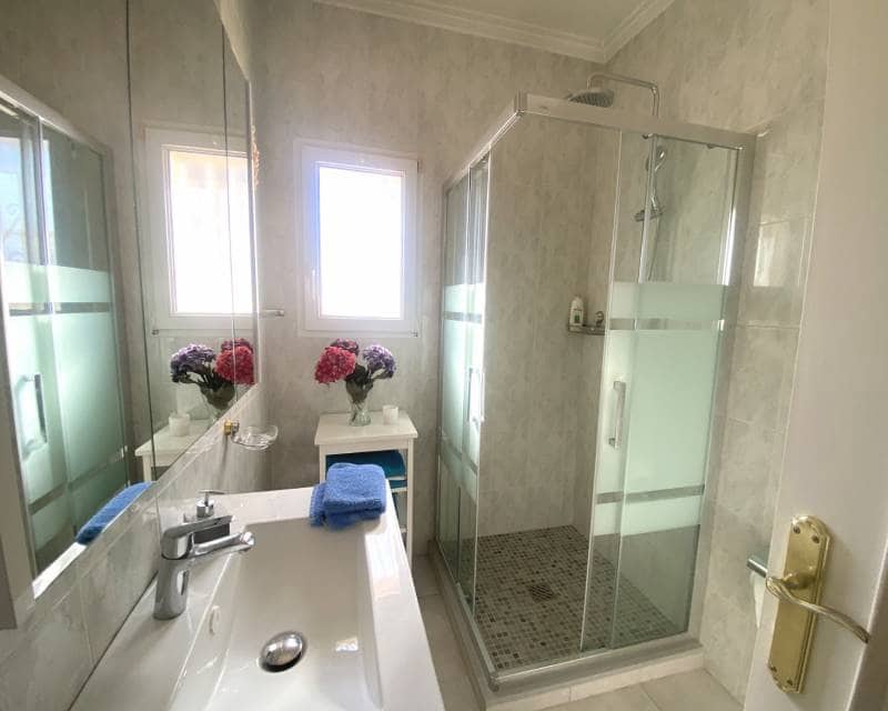 3 bedroom Villa for sale in Ciudad Quesada with pool garage - € 575,000 (Ref: 9363297)