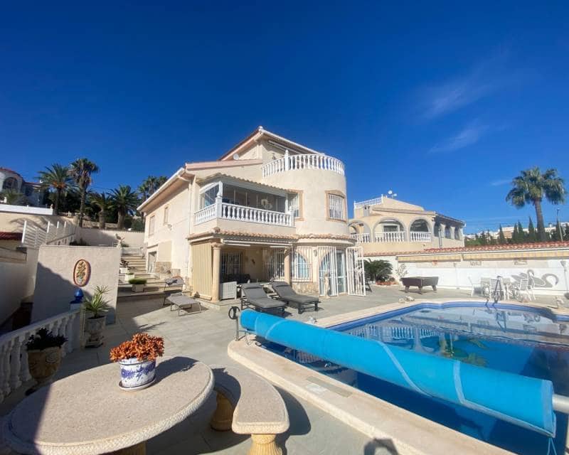 3 bedroom Villa for sale in Ciudad Quesada with pool garage - € 575,000 (Ref: 9363297)