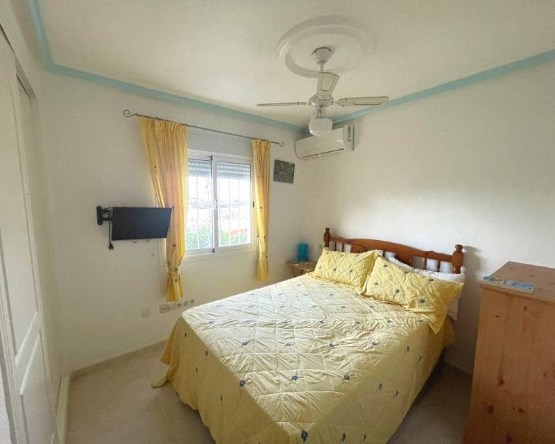 2 makuuhuone Paritalo myytävänä paikassa Ciudad Quesada mukana uima-altaan - 185 000 € (Ref: 9387054)