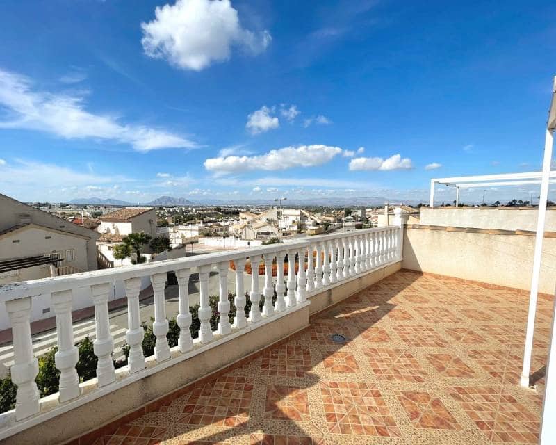 2 makuuhuone Paritalo myytävänä paikassa Ciudad Quesada mukana uima-altaan - 185 000 € (Ref: 9387054)