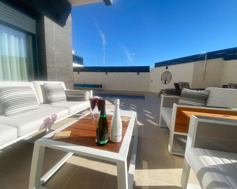 3 sypialnia Dom blizniak na sprzedaż w Pueblo Bravo z basenem - 420 000 € (Ref: 9421615)