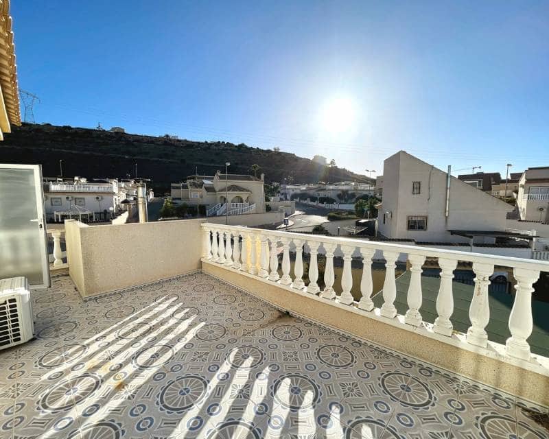 3 chambre Villa/Maison à vendre à Ciudad Quesada avec piscine garage - 295 000 € (Ref: 9579982)