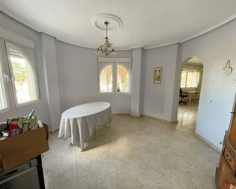 5 quarto Moradia para venda em Ciudad Quesada com piscina - 450 000 € (Ref: 9579984)