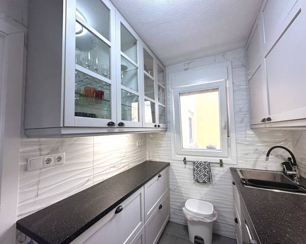 2 chambre Appartement à vendre à San Luis, Torrevieja avec piscine - 160 000 € (Ref: 9593072)