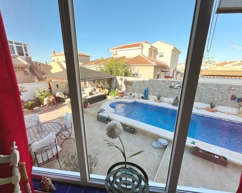 3 Zimmer Villa zu verkaufen in Ciudad Quesada mit Pool - 399.000 € (Ref: 9610051)