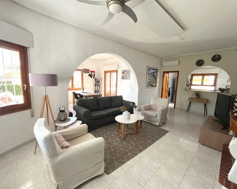 3 bedroom Villa for sale in Pueblo Bravo with pool - € 427,500 (Ref: 9669081)