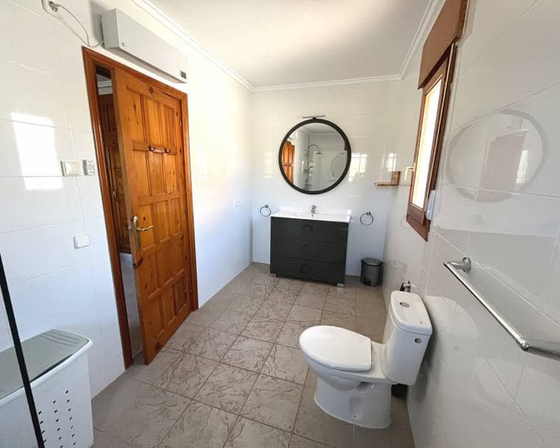 3 bedroom Villa for sale in Pueblo Bravo with pool - € 427,500 (Ref: 9669081)