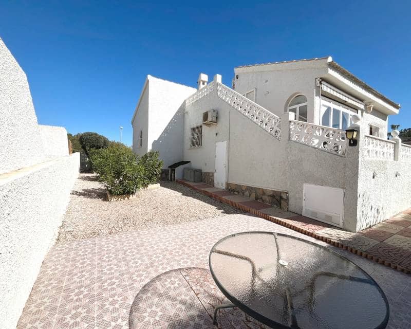 3 bedroom Villa for sale in Pueblo Bravo with pool - € 427,500 (Ref: 9669081)
