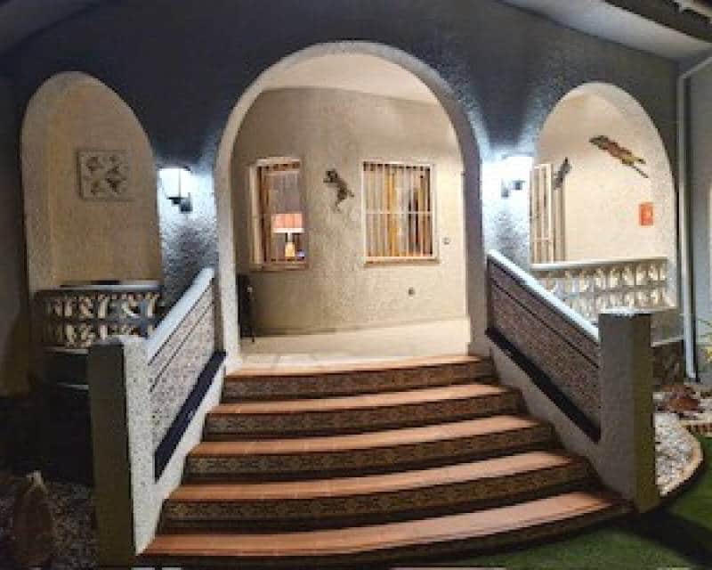 3 bedroom Villa for sale in Pueblo Bravo with pool - € 427,500 (Ref: 9669081)