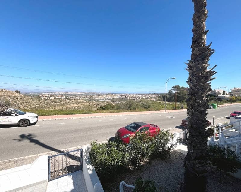 2 bedroom Apartment for sale in Ciudad Quesada with pool - € 145,000 (Ref: 9687459)