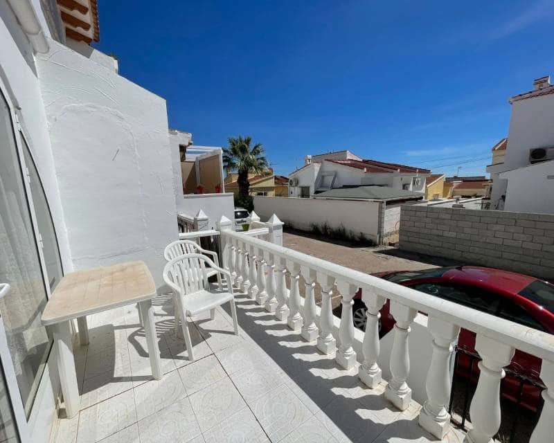 2 sovrum Hus till salu i Ciudad Quesada med pool - 195 000 € (Ref: 9789506)