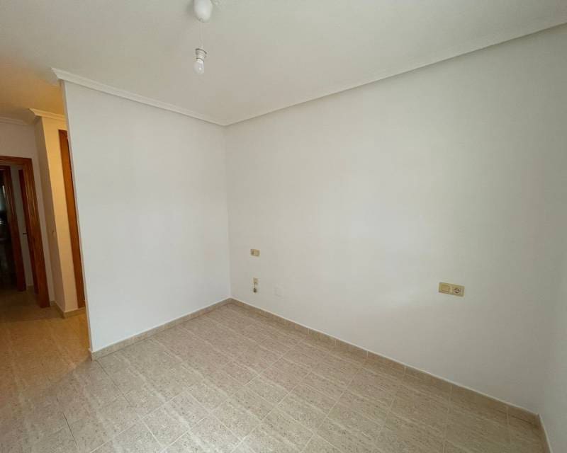 2 soverom Leilighet til salgs i Orihuela Costa med svømmebasseng - € 179 995 (Ref: 9805515)