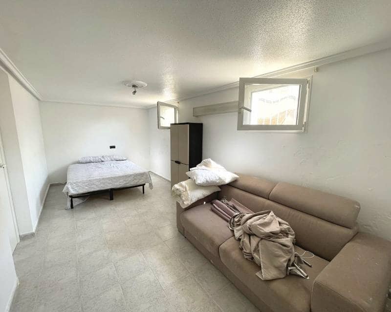4 soverom Villa til salgs i Ciudad Quesada med svømmebasseng - € 585 000 (Ref: 9809880)
