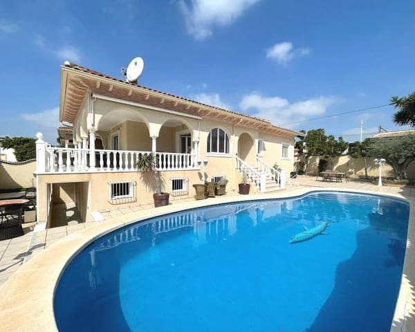 4 soverom Villa til salgs i Ciudad Quesada, Rojales med svømmebasseng - € 585 000 (Ref: 9809880)