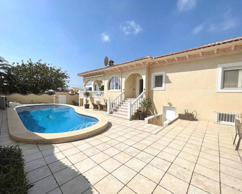 4 soverom Villa til salgs i Ciudad Quesada med svømmebasseng - € 585 000 (Ref: 9809880)