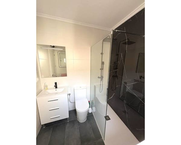 2 bedroom Semi-detached Villa for sale in Ciudad Quesada, Rojales with pool garage - € 199,995 (Ref: 9809881)