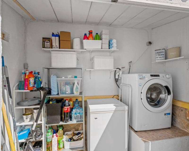 Pareado de 3 habitaciones en Benijófar en venta con piscina - 229.000 € (Ref: 9838480)