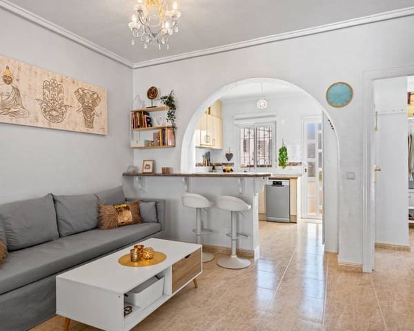 Pareado de 3 habitaciones en Benijófar en venta con piscina - 229.000 € (Ref: 9838480)