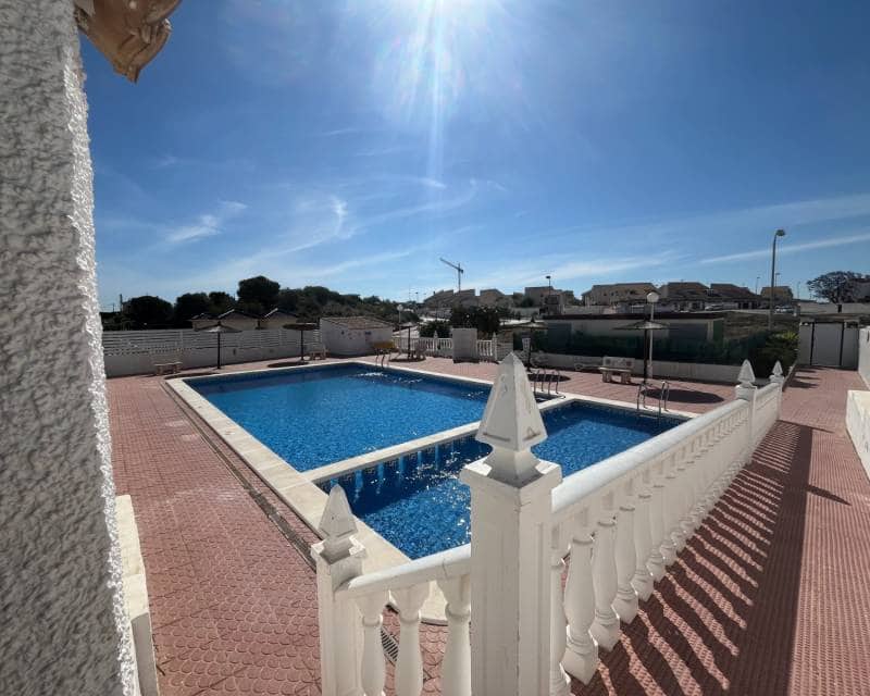 Pareado de 2 habitaciones en Ciudad Quesada en venta con piscina garaje - 245.000 € (Ref: 9847786)
