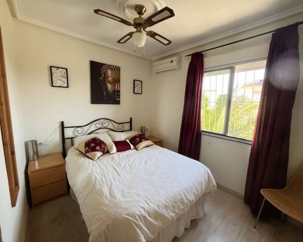2 slaapkamer Halfvrijstaande villa te koop in Ciudad Quesada, Rojales met zwembad garage - € 245.000 (Ref: 9847786)