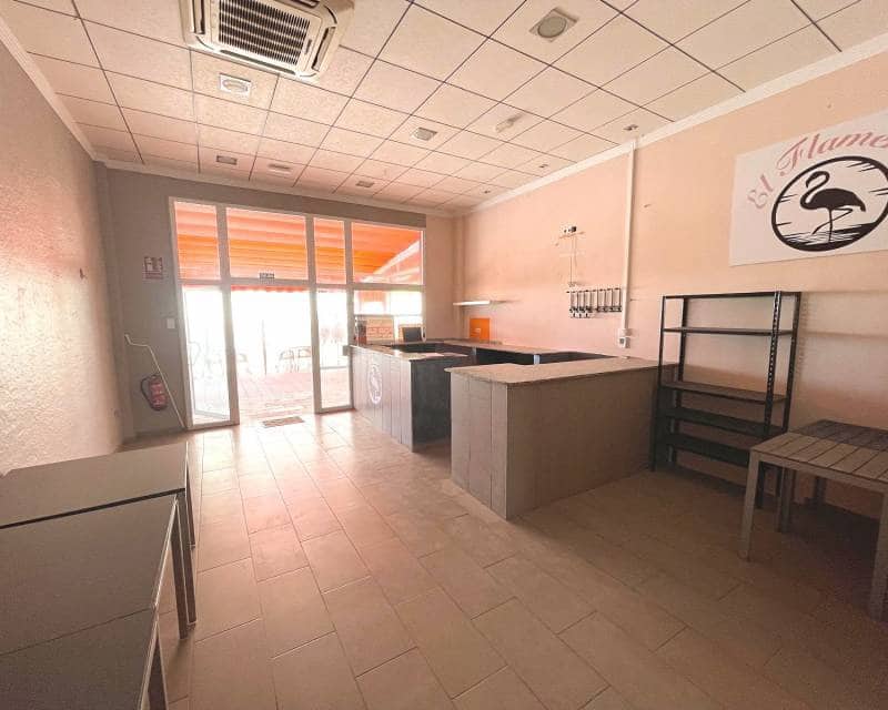 Commerciale in vendita in Algorfa - 120.000 € (Rif: 9847942)