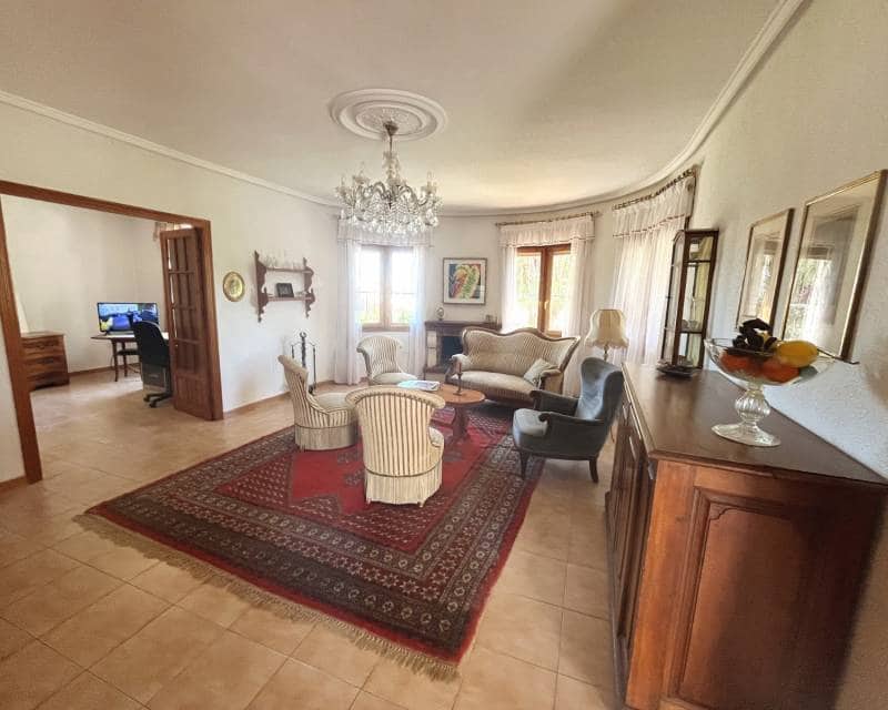 4 soverom Villa til salgs i Ciudad Quesada med svømmebasseng garasje - € 385 000 (Ref: 9861042)