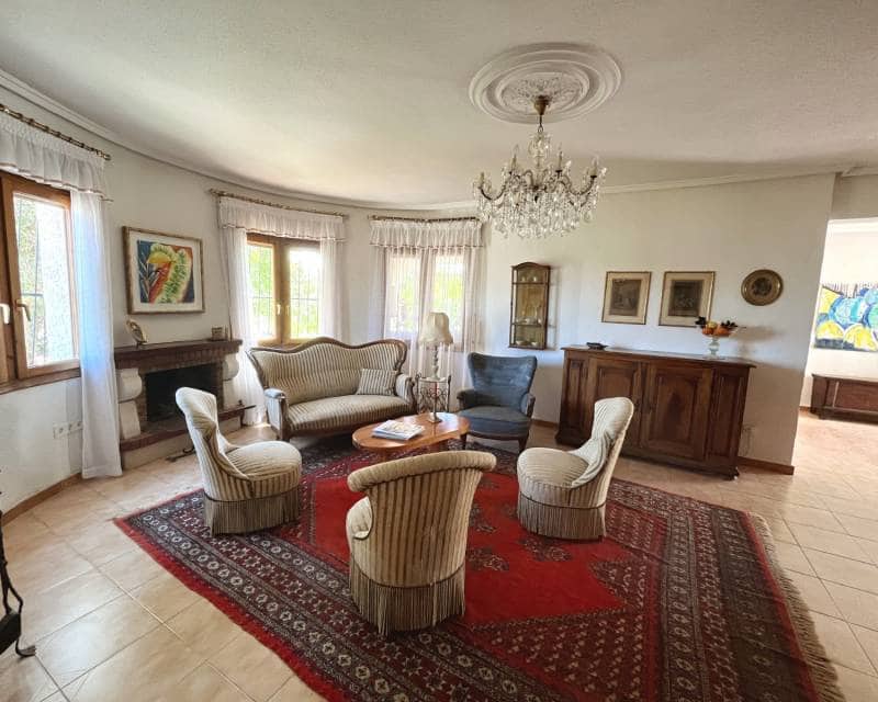 4 soverom Villa til salgs i Ciudad Quesada med svømmebasseng garasje - € 385 000 (Ref: 9861042)