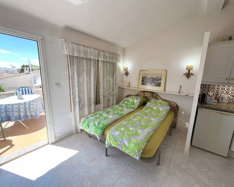 4 soverom Villa til salgs i Ciudad Quesada med svømmebasseng garasje - € 385 000 (Ref: 9861042)