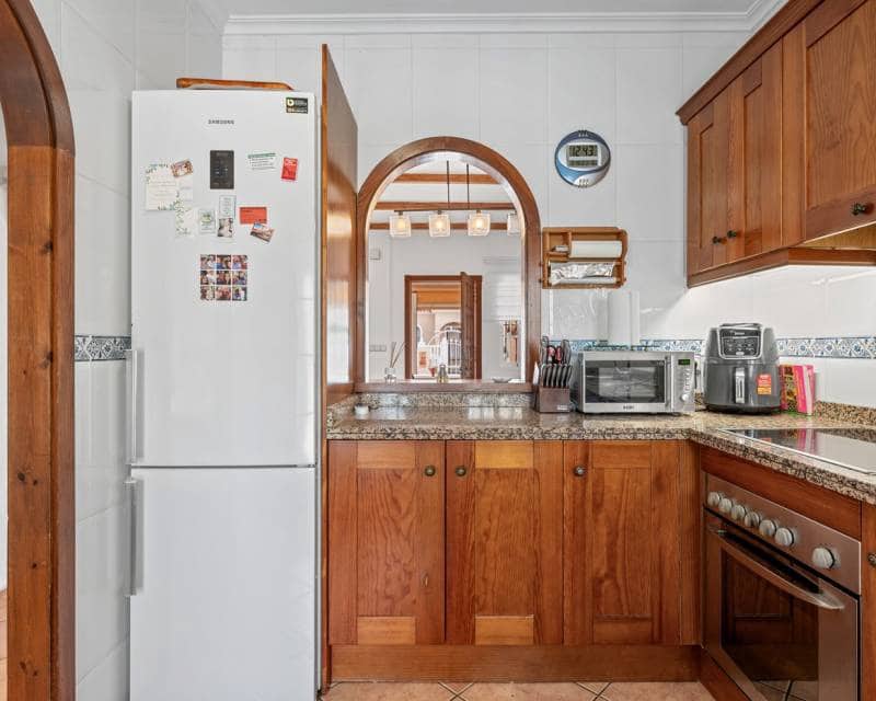 3 chambre Villa/Maison à vendre à Lo Crispin avec piscine garage - 295 000 € (Ref: 9879838)