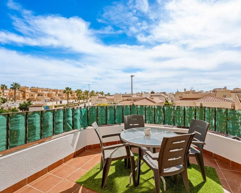 3 chambre Villa/Maison à vendre à Lo Crispin avec piscine garage - 295 000 € (Ref: 9879838)