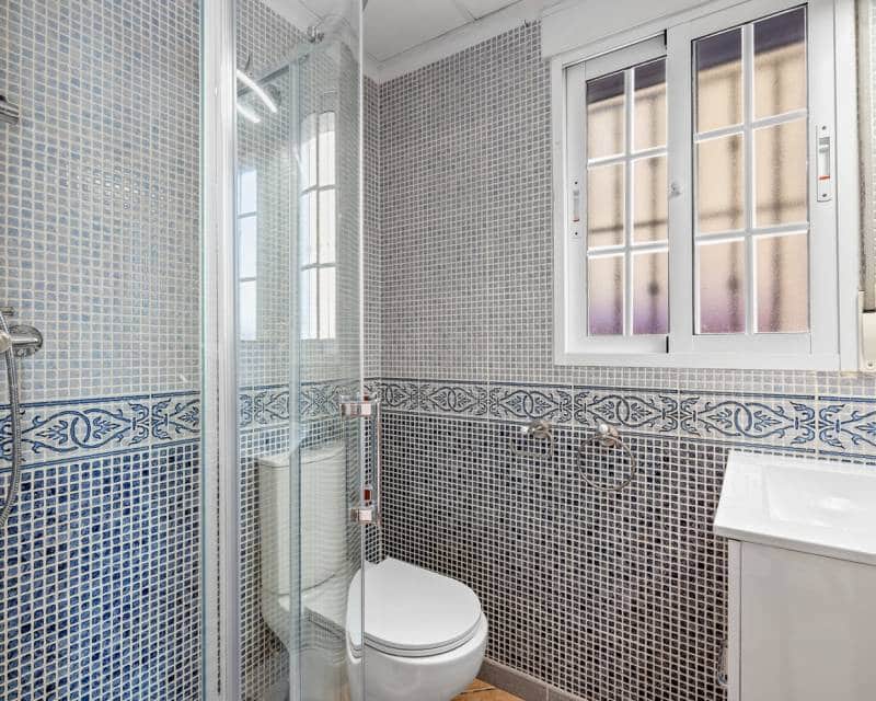 3 chambre Villa/Maison à vendre à Lo Crispin avec piscine garage - 295 000 € (Ref: 9879838)