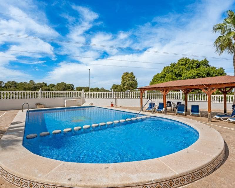 3 chambre Villa/Maison à vendre à Lo Crispin avec piscine garage - 295 000 € (Ref: 9879838)