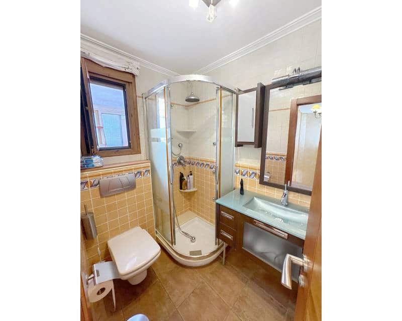 3 slaapkamer Huis te koop in Rojales met garage - € 210.000 (Ref: 9913680)