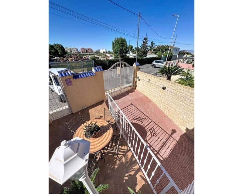 3 slaapkamer Huis te koop in Rojales met garage - € 210.000 (Ref: 9913680)