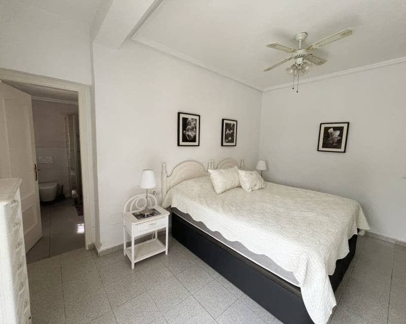 4 bedroom Villa for sale in Ciudad Quesada with pool garage - € 625,000 (Ref: 9958472)