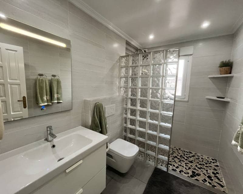 4 bedroom Villa for sale in Ciudad Quesada with pool garage - € 625,000 (Ref: 9958472)
