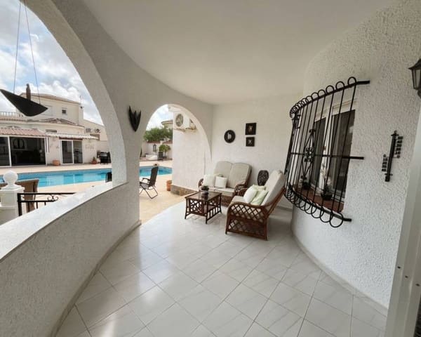 4 soveværelse Villa til salg i Ciudad Quesada, Rojales med swimmingpool garage - € 625.000 (Ref: 9958472)
