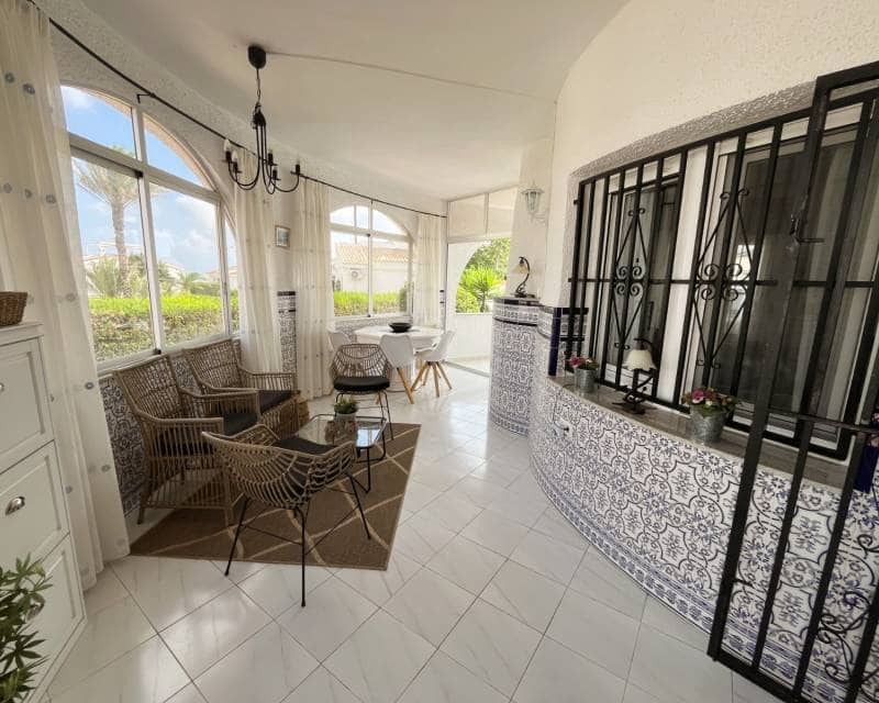 4 bedroom Villa for sale in Ciudad Quesada with pool garage - € 625,000 (Ref: 9958472)