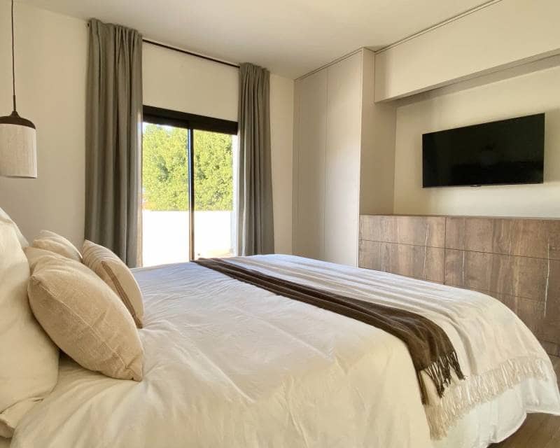 4 bedroom Villa for sale in Cabo Roig with pool garage - € 1,700,000 (Ref: 9961033)