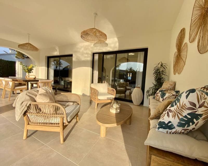 4 bedroom Villa for sale in Cabo Roig with pool garage - € 1,700,000 (Ref: 9961033)