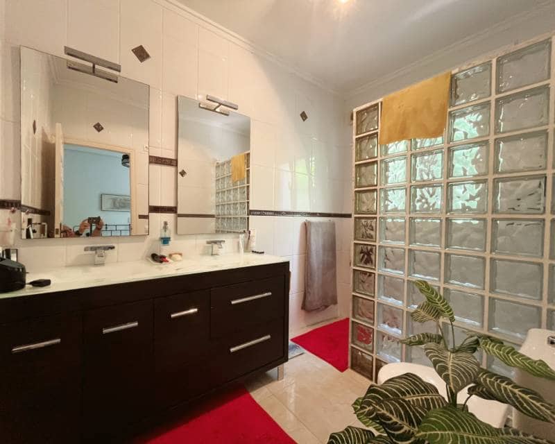 Chalet de 6 habitaciones en Ciudad Quesada en venta con piscina garaje - 685.000 € (Ref: 9961247)