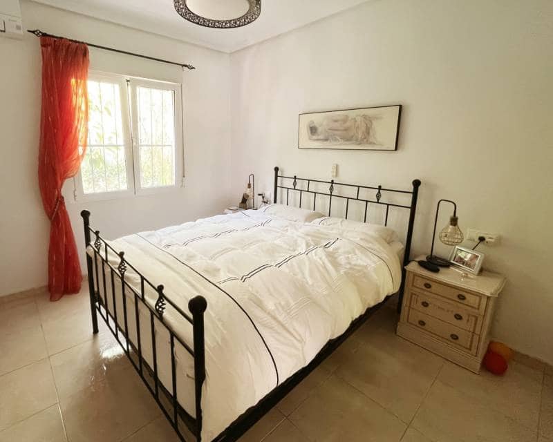 Chalet de 6 habitaciones en Ciudad Quesada en venta con piscina garaje - 685.000 € (Ref: 9961247)